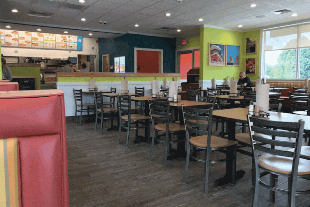 Casual Dining | Dining Area